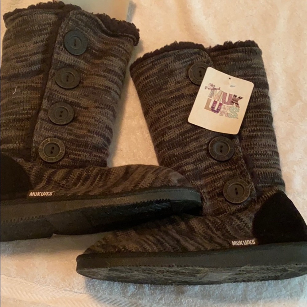 Muk Luks
